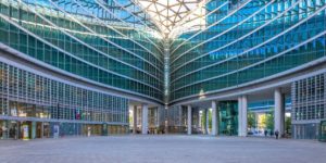 Interno del palazzo della Regione Lombardia