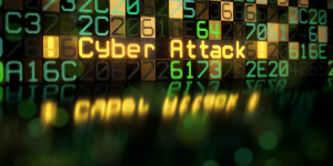 Scritta Cyber Attack circondata da numeri