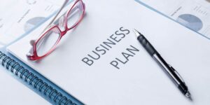 Quaderno con titolo Business Plan